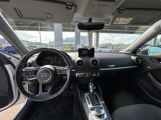 2018 Audi A3 III (8V) Рестайлинг, белый, 1650000 рублей, вид 5