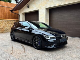 2021 Volkswagen Golf R VIII, чёрный, 4700000 рублей, вид 5