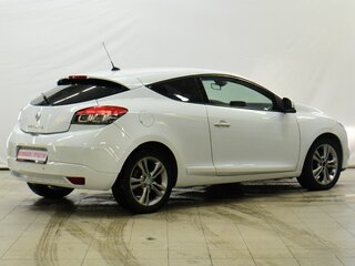 2011 Renault Megane III, белый, 459000 рублей, вид 4