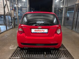 2008 Chevrolet Aveo I Рестайлинг, красный, 330000 рублей, вид 5