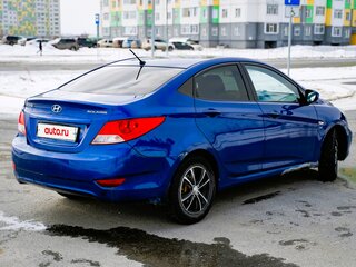 2011 Hyundai Solaris I, синий, 610000 рублей, вид 2