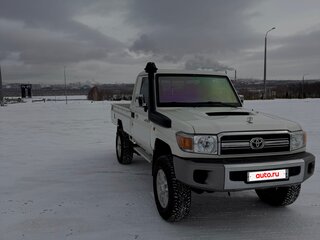 2017 Toyota Land Cruiser 79 70 Series Рестайлинг 1, белый, 6700000 рублей, вид 1