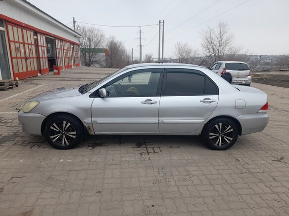 2005 Mitsubishi Lancer IX Рестайлинг, серебристый, 320000 рублей - вид 7