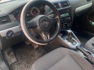 2011 Volkswagen Jetta VI, белый, 850000 рублей, вид 5