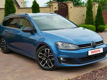 2015 Volkswagen Golf VII, синий, 1290000 рублей, вид 3