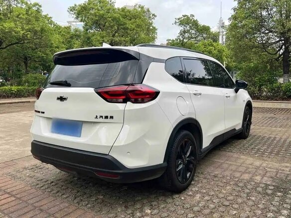 2023 Chevrolet Orlando II, белый - вид 3