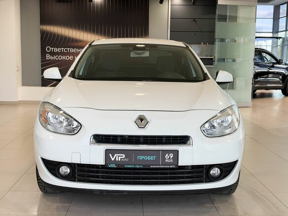 2012 Renault Fluence I, белый, 697000 рублей - вид 1