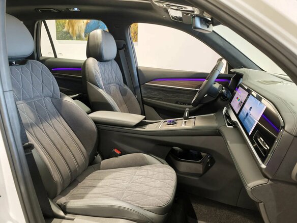 2026 Geely Monjaro I, белый - вид 7