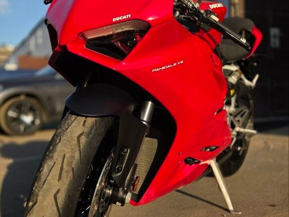 2021 Ducati Panigale V2, красный, 1600000 рублей - вид 2
