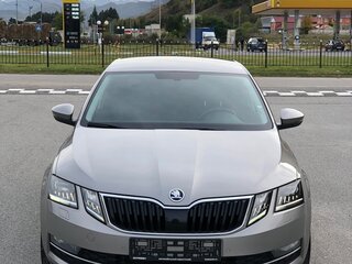 2017 Skoda Octavia III (A7) Рестайлинг, бежевый, 1650000 рублей, вид 1