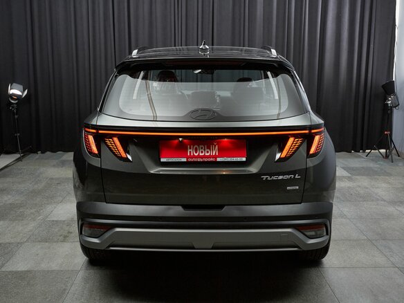 2026 Hyundai Tucson L IV Рестайлинг, зелёный, 3899000 рублей - вид 4