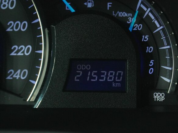 2012 Toyota Camry VII (XV50), серый, 1500000 рублей - вид 22