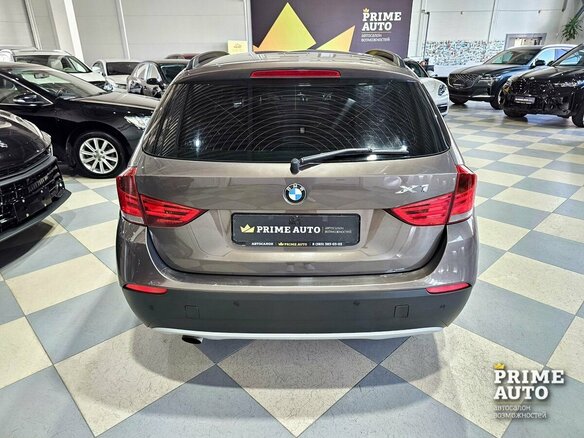 2012 BMW X1 20d I (E84), коричневый - вид 5