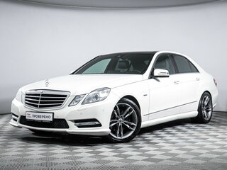 2012 Mercedes-Benz E-Класс 300 IV (W212, S212, C207), белый, 1790000 рублей, вид 1
