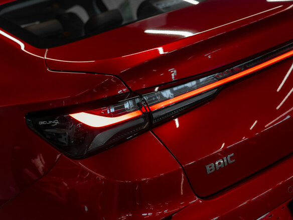2025 BAIC U5 Plus, красный, 2130000 рублей - вид 24