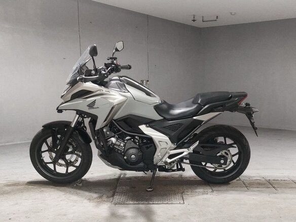 2023 Honda NC 750X, серый, 915000 рублей - вид 1