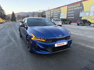 2021 Kia K5 III, синий, 2270000 рублей, вид 2