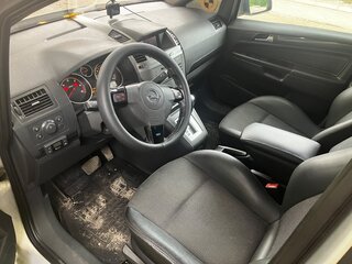 2006 Opel Zafira B, серебристый, 499000 рублей, вид 4
