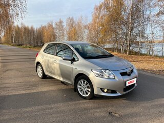 2008 Toyota Auris I, серебристый, 570000 рублей, вид 1
