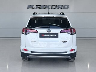 2016 Toyota RAV4 IV (XA40) Рестайлинг, белый, 2329000 рублей, вид 5