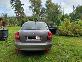 2010 Skoda Octavia II (A5) Рестайлинг, серый, 650000 рублей, вид 4