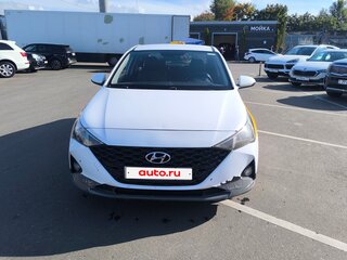 2020 Hyundai Solaris II, белый, 1250000 рублей, вид 3