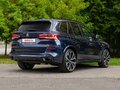 2022 BMW X5 40d IV (G05/G18), синий, 9790000 рублей - вид 4
