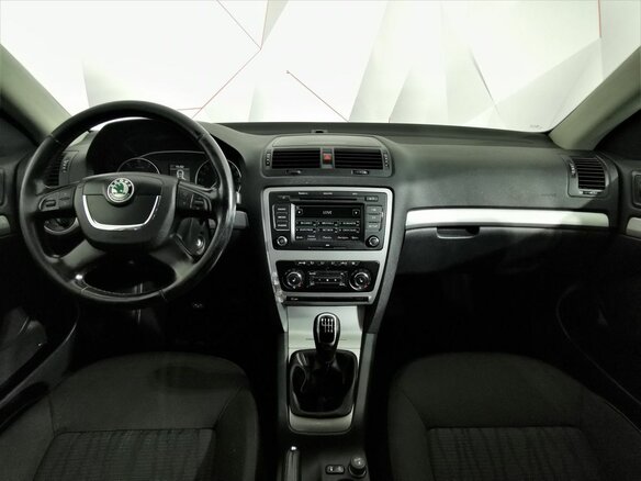 2011 Skoda Octavia II (A5) Рестайлинг, жёлтый - вид 11