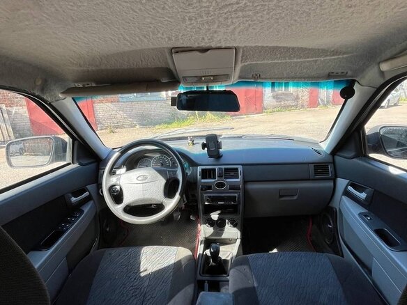 2008 Lada (ВАЗ) Priora I, чёрный, 180000 рублей - вид 6