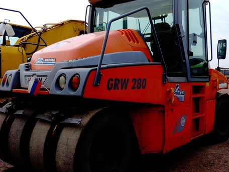 2013 Hamm GRW Series (10-24), оранжевый, 5060000 рублей, вид 1