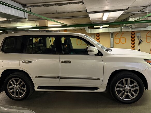 2013 Lexus LX Arctic Trucks 570 AT33 III Рестайлинг, белый, 4100000 рублей - вид 3