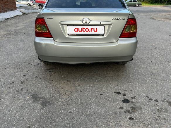 2005 Toyota Corolla IX (E120, E130) Рестайлинг, серебристый, 300000 рублей - вид 2
