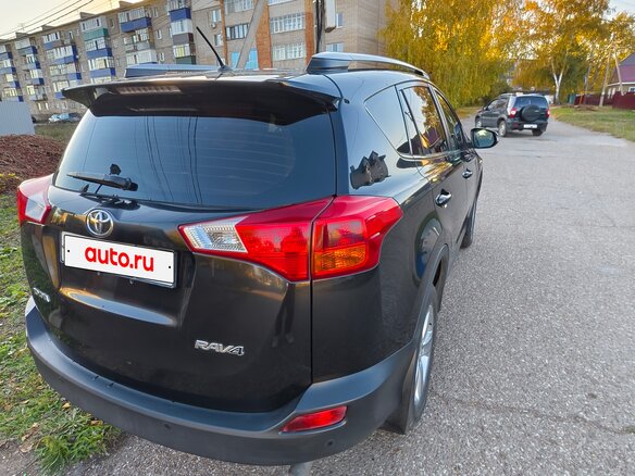2013 Toyota RAV4 IV (XA40), чёрный, 1390000 рублей - вид 3