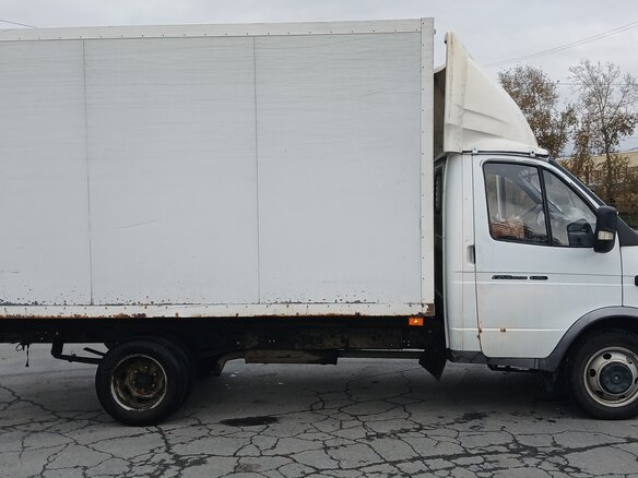 2013 ГАЗ ГАЗель (3302), белый, 900000 рублей - вид 3