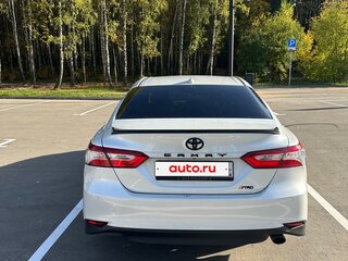2019 Toyota Camry VIII (XV70), белый, 2500000 рублей, вид 2