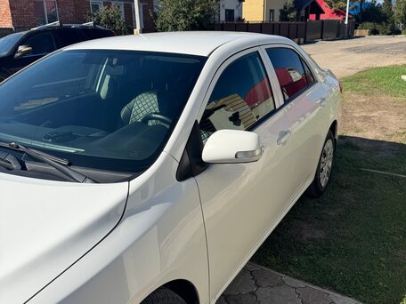 2012 Toyota Corolla X (E140, E150) Рестайлинг, белый, вид 4