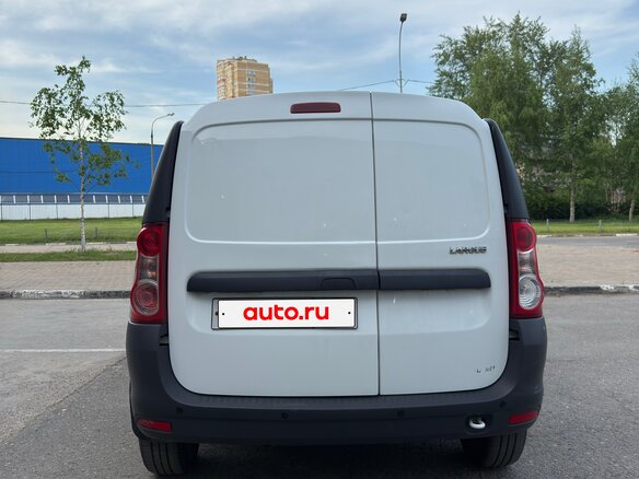 2019 LADA (ВАЗ) Largus, белый, 649000 рублей - вид 4