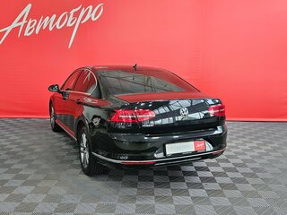 2019 Volkswagen Passat B8, чёрный, 1925000 рублей, вид 3