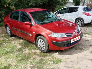 2006 Renault Megane II Рестайлинг, красный, 270000 рублей, вид 3