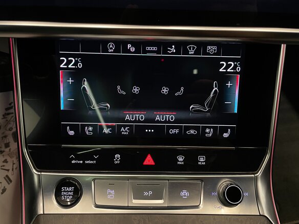2020 Audi A7 55 TFSI II (4K), белый, 5200000 рублей - вид 25
