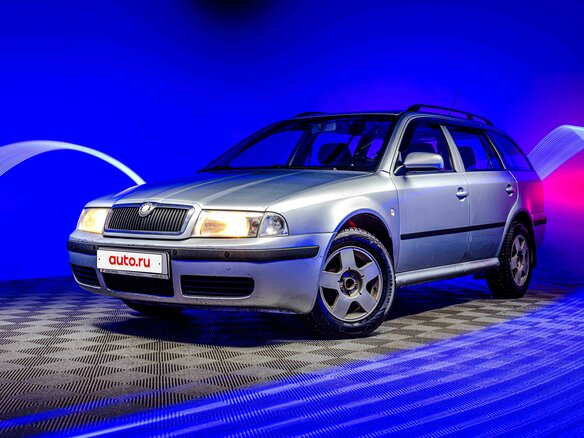 2007 Skoda Octavia I (A4) Рестайлинг, серебристый, 400000 рублей