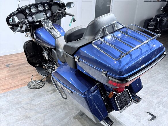 2017 Harley-Davidson Electra Glide, серебристый, 1799000 рублей - вид 7