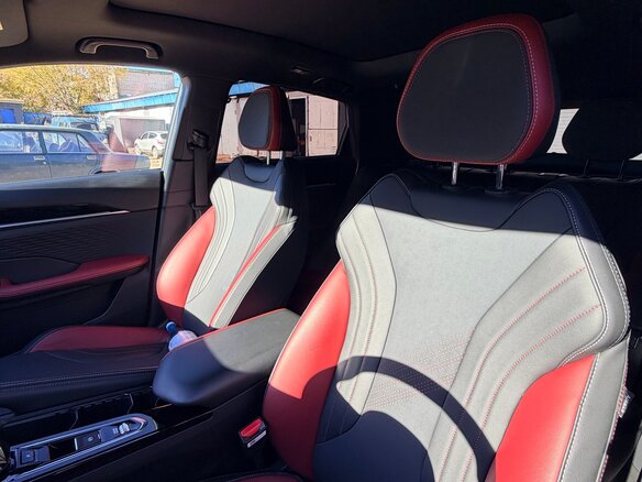 2023 Geely Coolray I Рестайлинг, серый, 2500000 рублей - вид 9