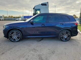 2021 BMW X5 M50d IV (G05/G18), синий, 9000000 рублей, вид 4