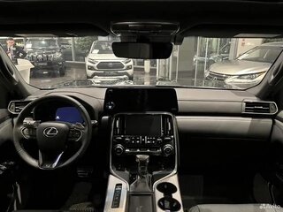 2024 Lexus LX 600 IV, чёрный, 15999999 рублей, вид 2