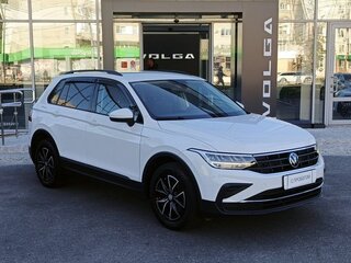 2021 Volkswagen Tiguan II Рестайлинг, белый, 2530000 рублей, вид 3