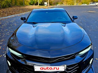 2019 Chevrolet Camaro 10-speed VI Рестайлинг, чёрный, 2490000 рублей, вид 5