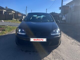 2004 Volkswagen Golf V, чёрный, 499000 рублей, вид 2