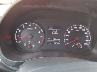 2021 Hyundai Solaris II Рестайлинг, чёрный, 1650000 рублей, вид 4