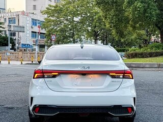 2023 Kia K3 II (China Market) Рестайлинг, белый, 1800000 рублей, вид 5